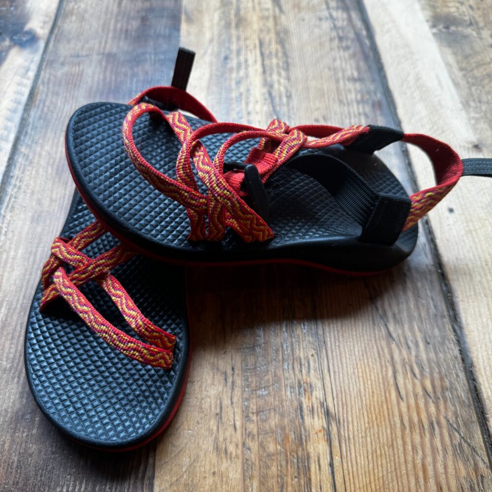 Chaco Z/X1 Ecotread Strappy Sandals Orange Youth Girl's Size 2